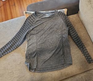 Avia Gray Striped Women's Top